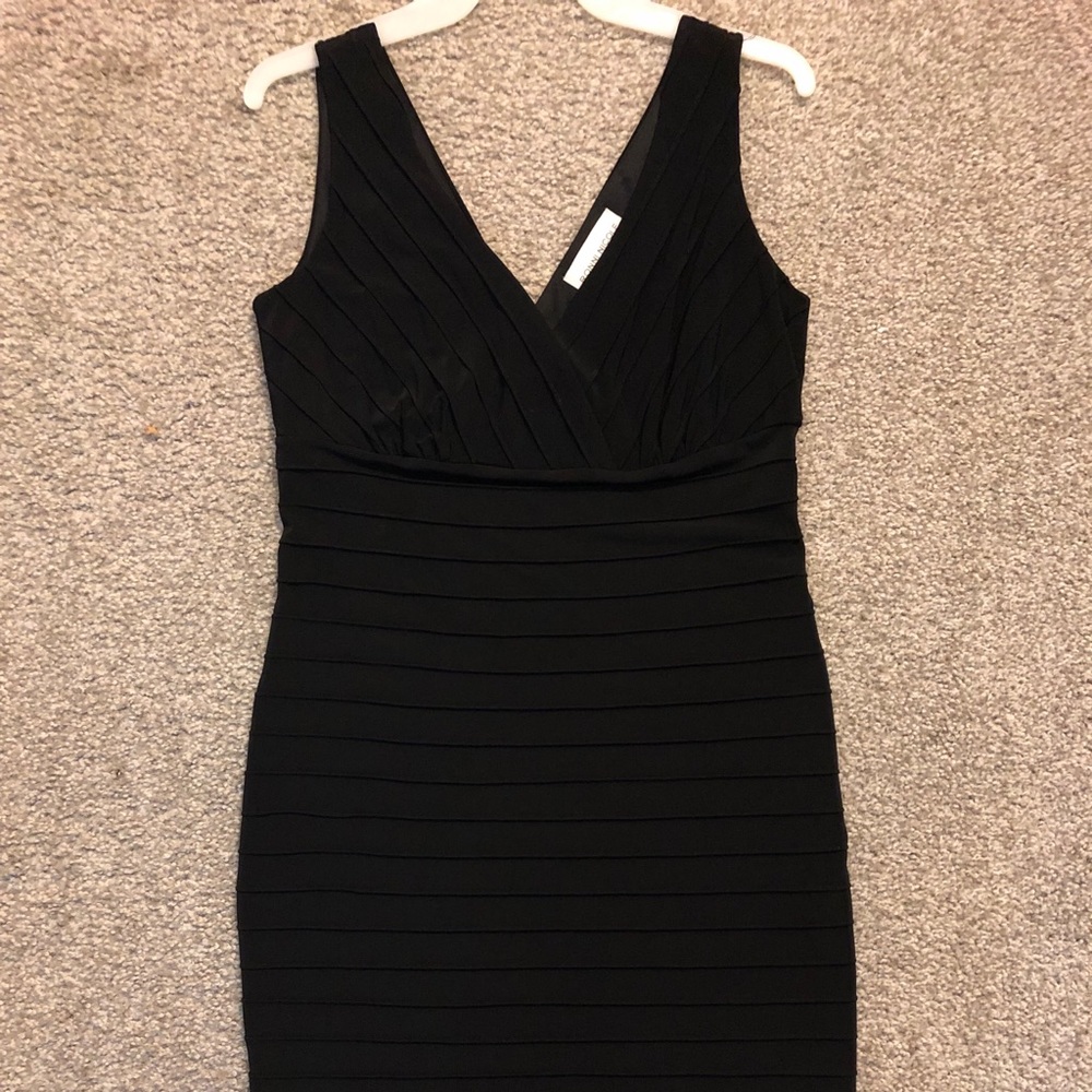 Ronni Nicole dress 👗👗